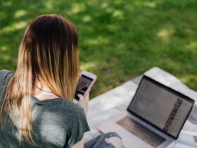 bagaimana cara mempromosikan budaya bangsa indonesia dalam dunia yang terhubung Manfaatkan Media Sosial secara Cerdas