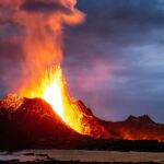 Gunung Lewotobi Meletus: Fakta, Dampak, dan Cara Masyarakat Menghadapinya