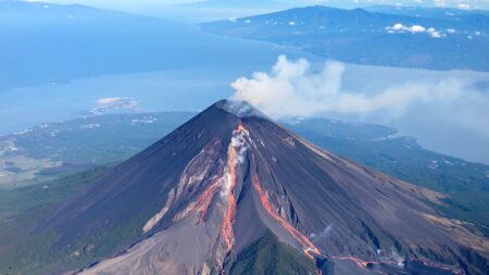 Semeru Erupsi: Fakta Terkini, Penyebab, Dampak, dan Panduan Keselamatan