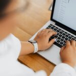 Arti Typing dan Perannya dalam Komunikasi Digital Modern