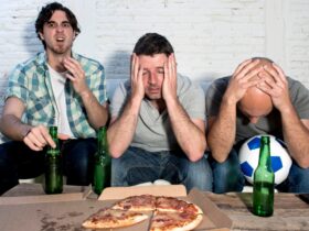 Fanatik Adalah: Pengertian, Ciri, Dampak, dan Cara Menyikapinya dengan Bijak