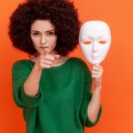 Apa Itu Imposter Syndrome dan Bagaimana Cara Mengatasinya?