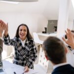 Optimis: Cara Membangun Pola Pikir Positif yang Realistis dan Berdampak