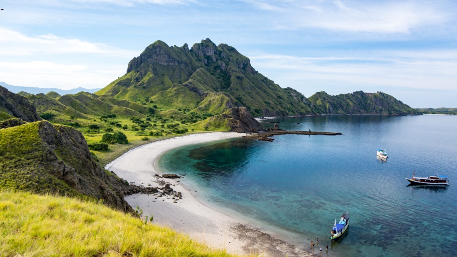 Pulau Padar Pesona Alam Nusa Tenggara Timur Rute Harga Tiket dan Tips Liburan