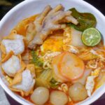 Seblak Ceker: Kuliner Pedas Gurih yang Selalu Bikin Nagih